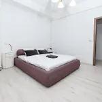 Color Franceza Street 4bedrooms