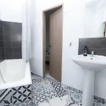Color Franceza Street 4bedrooms アパート