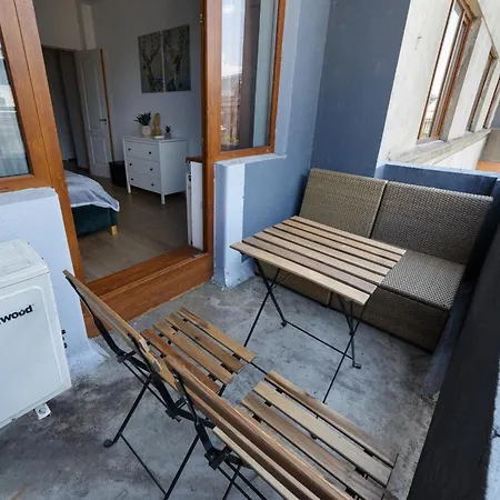 Color Franceza Street 4bedrooms