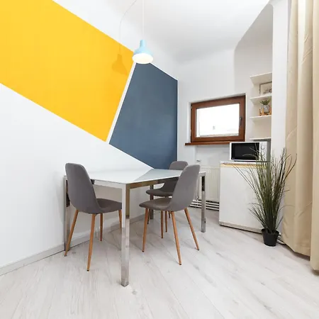 Color Franceza Street 4bedrooms