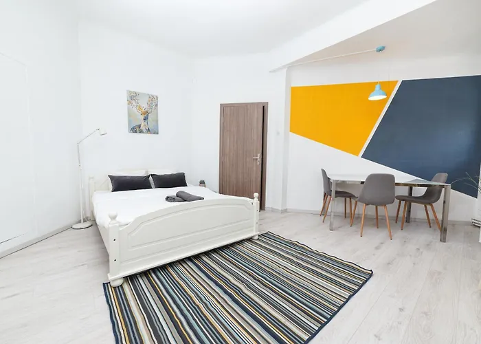 Apartament Color Franceza Street 4bedrooms Bucureşti