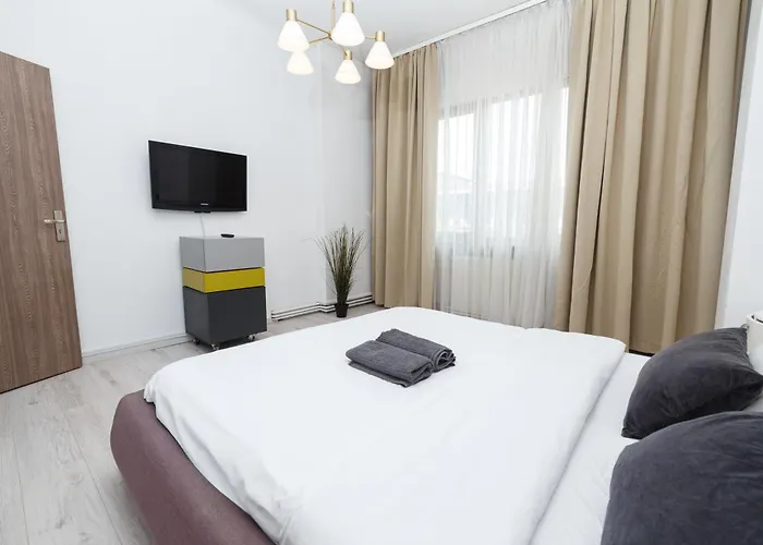 Color Franceza Street 4bedrooms