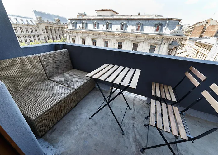 Color Franceza Street 4bedrooms Apartament *