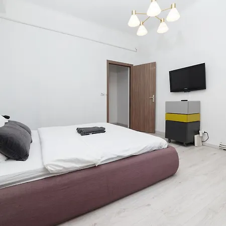 Color Franceza Street 4bedrooms *