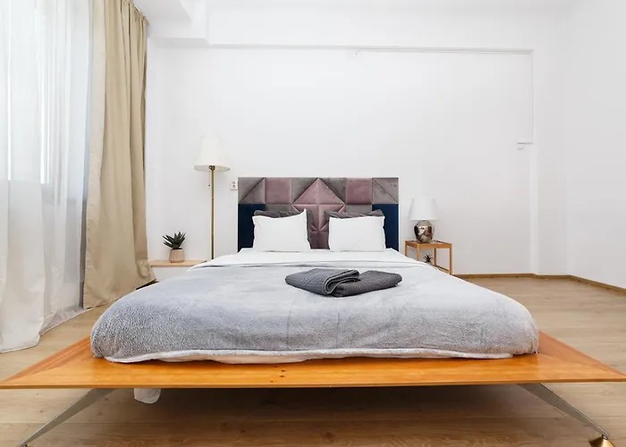 Color Franceza Street 4bedrooms Apartman *